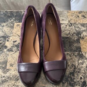Clarks Women's Deep Purple Heels